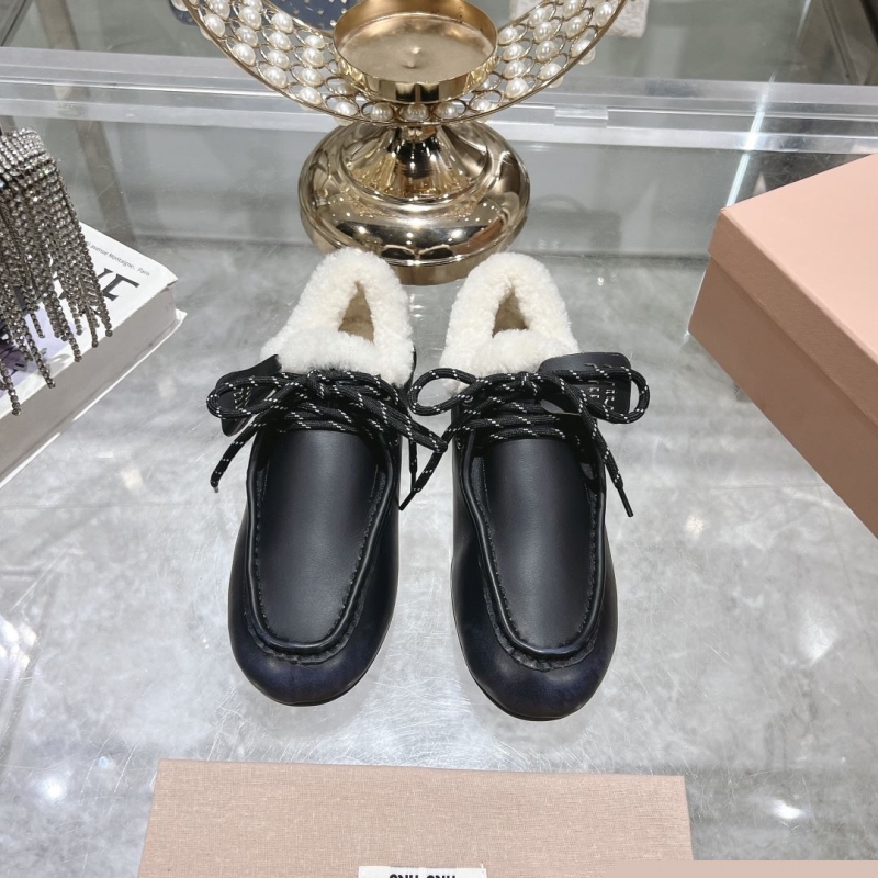 Miu Miu Casual Shoes